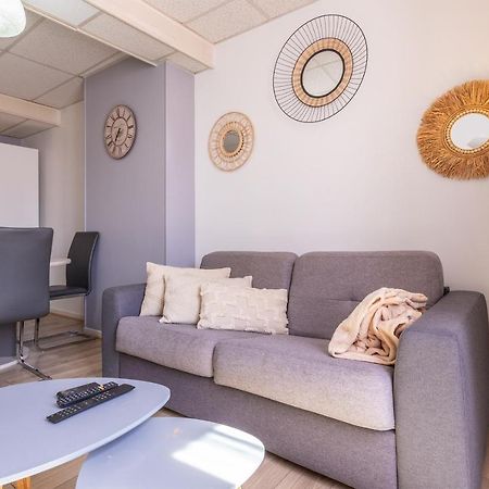 Le Republique-Gare-Centre Ville Bourgoin-Jallieu Eksteriør bilde