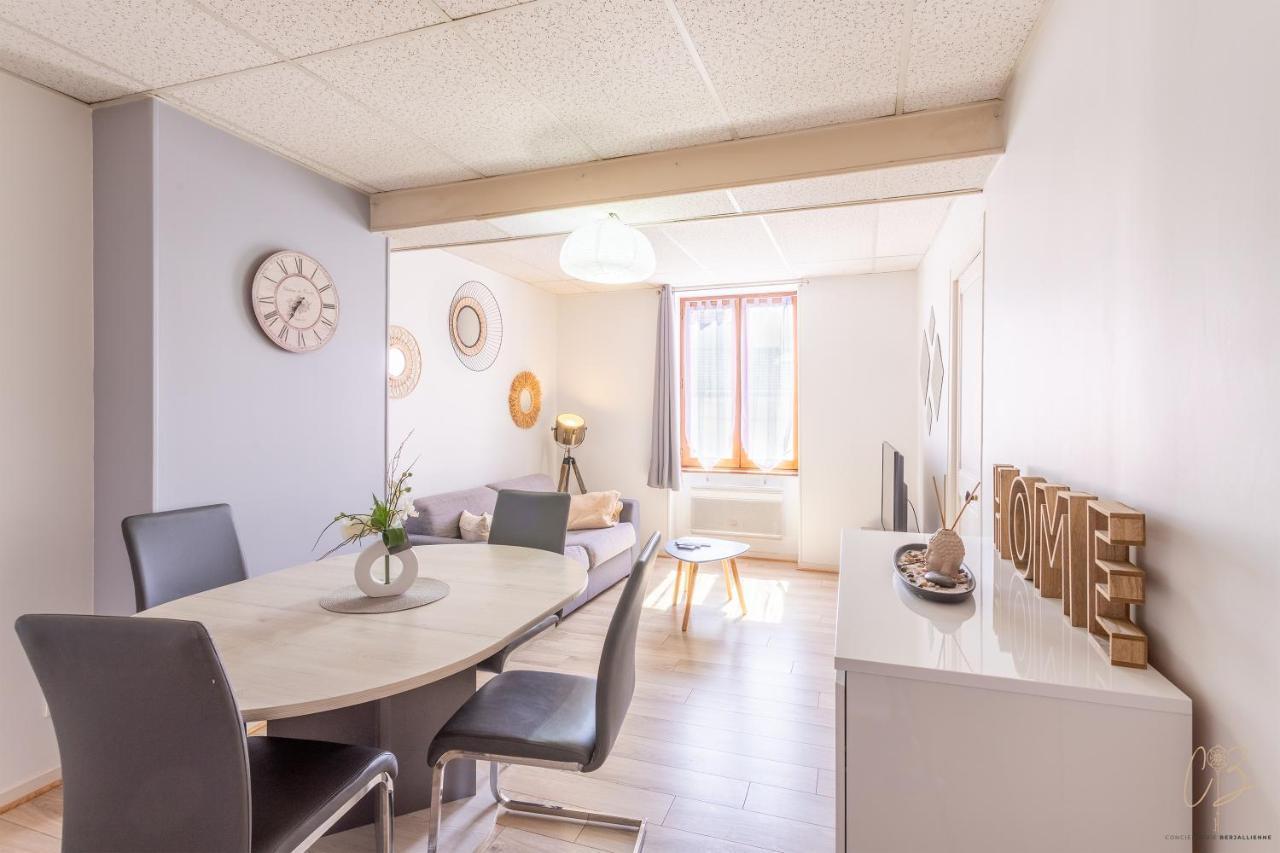 Le Republique-Gare-Centre Ville Bourgoin-Jallieu Eksteriør bilde